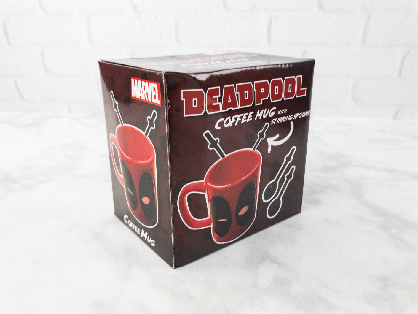 DeadPool Coffee Mug with Stirring Spoons